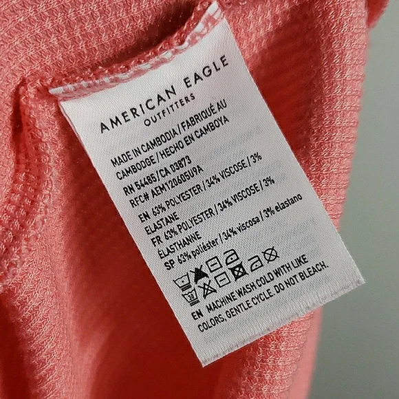 NWT American Eagle AEO Long Sleeve Cropped Hey Baby Mock Neck Tee Medium Preppy - Picture 11 of 12